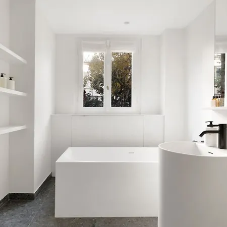 Exclusive Luxury 1br With Ac, Prime 7th شقة